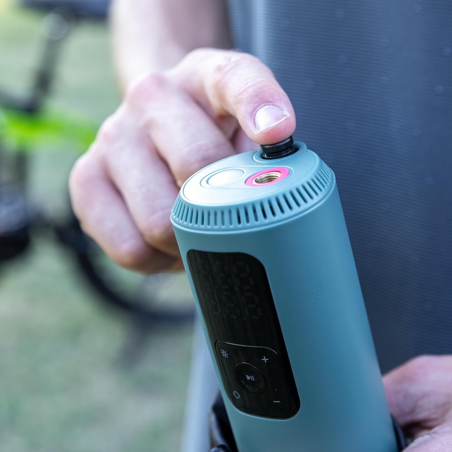 Tragbarer Elektrischer Luftkompressor XP - Tragbarer Kompressor Für Fahrräder, Motorräder, Roller, Bälle, Mit Drucksensor, Integriertem Led-Licht, 150 PSI, 2X1.200 Mah